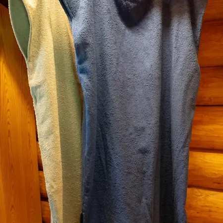 Mustikka - Modern Log On A Waterfront Estate Villa Långstrand